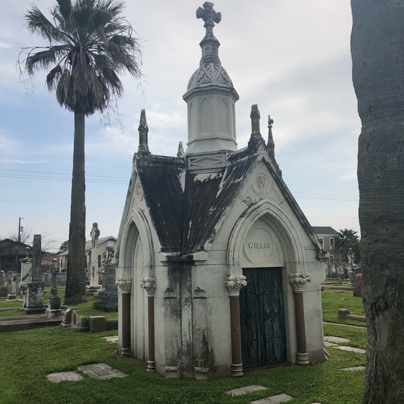 Meet your Posher, Andrea - Picture 13 of 16